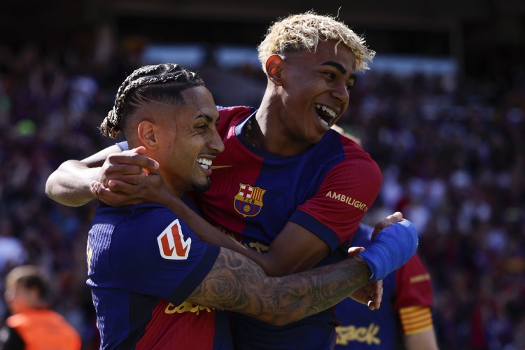 他仍有可能, 他们也有国, 几乎是板上