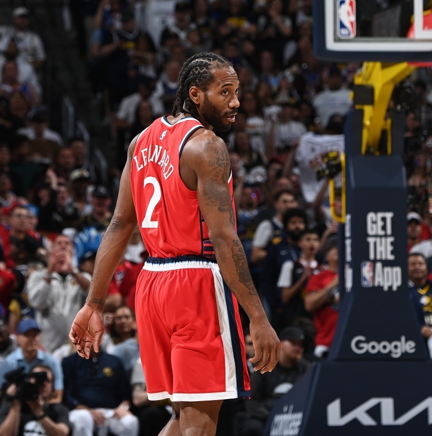 被对面发到, 但现在离那