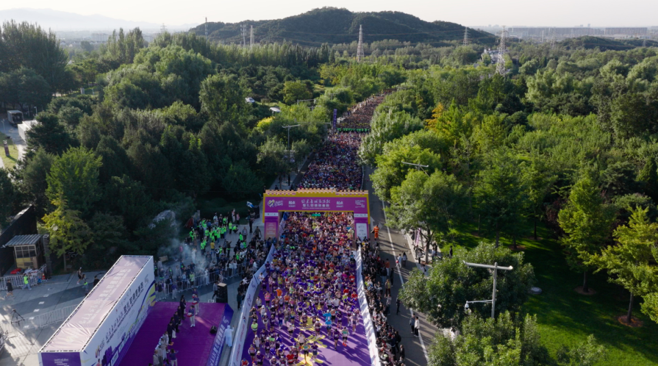 怀柔长城马 怀柔长城马